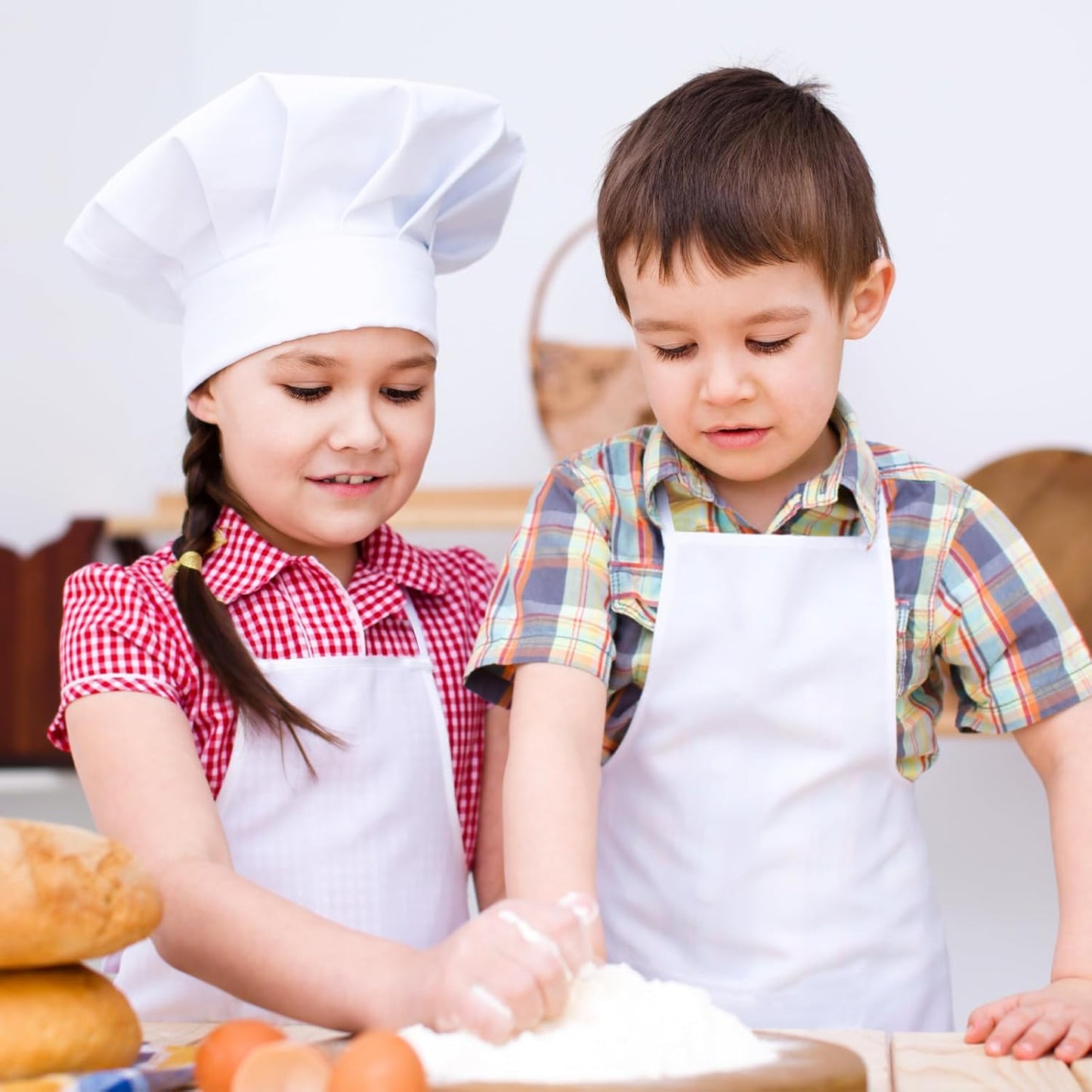 PLULON 15 Pcs Kids Apron Painting Aprons, Kids Aprons for Painting White Art Apron Smocks Bulk for Art Activity Craft Home Kitchen Classroom Party Supplies