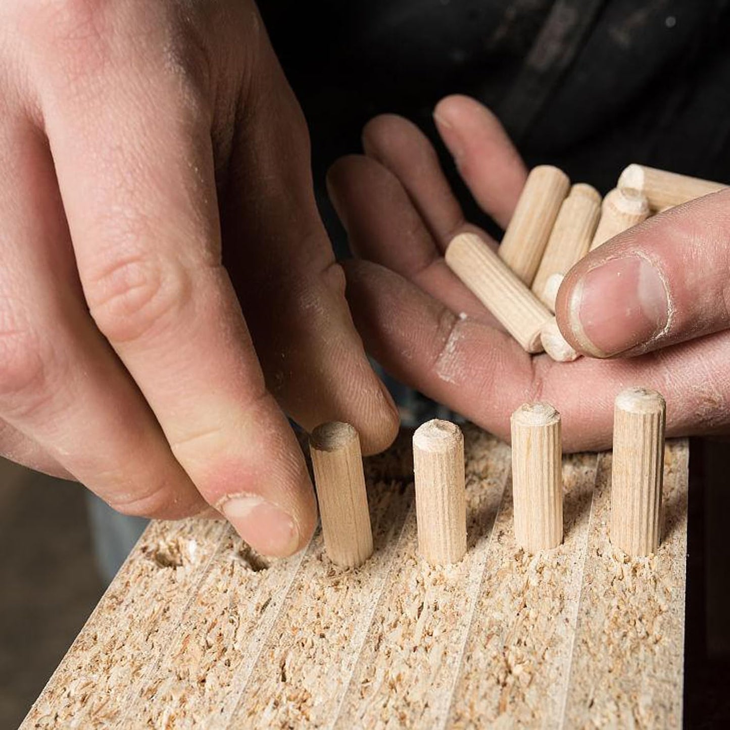 3/8-Inch Wooden Dowel Pins - 150 Pcs 3/8 x 1-1/2 inch Fluted Wood Dowels Rods,Hardwood Crafts Dowel Pegs,Beechwood