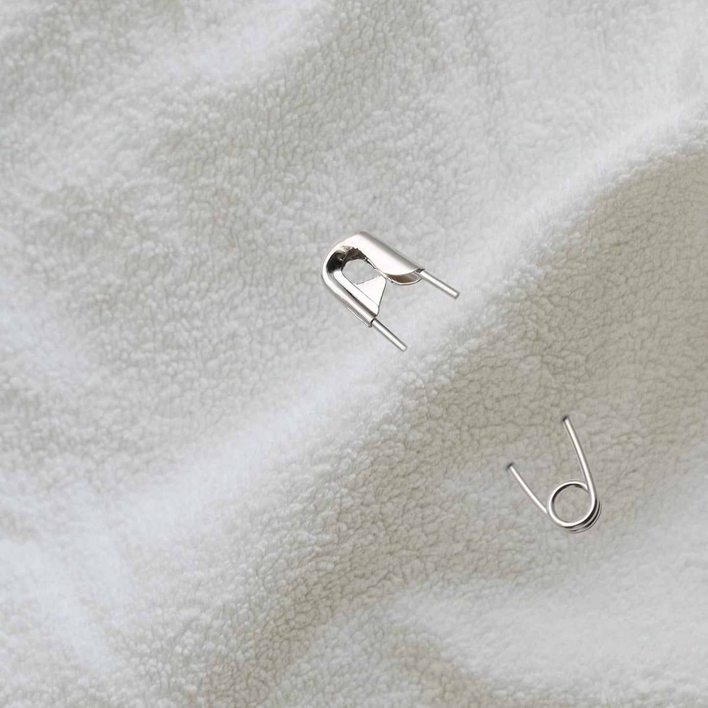 120Pcs Curved Safety Pins Size 2, 1.5" / 38mm Quilting Basting Pins, Bent Safety Pins for Quilting and Knitting (Sliver)