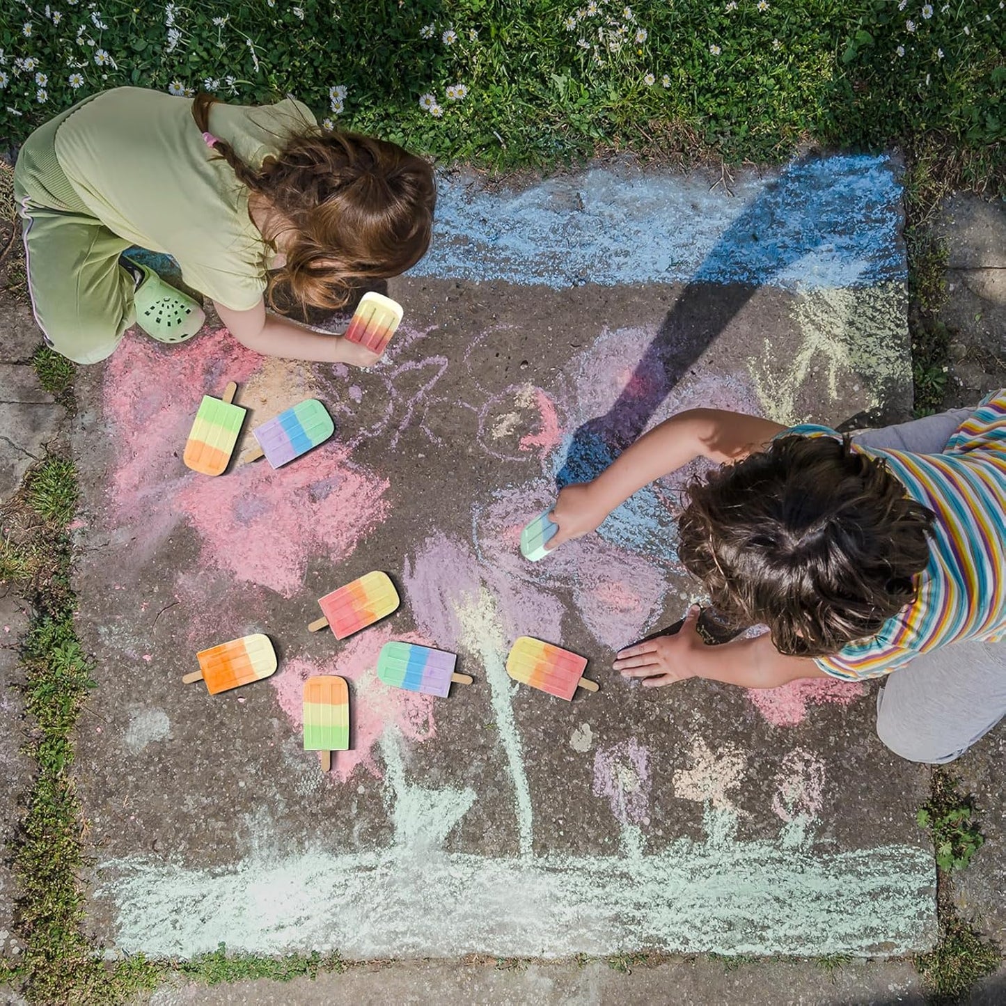 60 Pcs Ice Cream Sidewalk Chalk Set Multicolor Chalk Party Favors Bulk Washable Safe Outdoor Chalks for Kids Adults Fun Summer Playground Outdoor Activities Painting on Chalkboard Blackboard