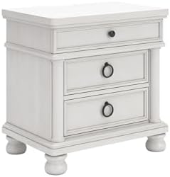 Signature Design by Ashley 3-Drawer Nightstand by Unknown
