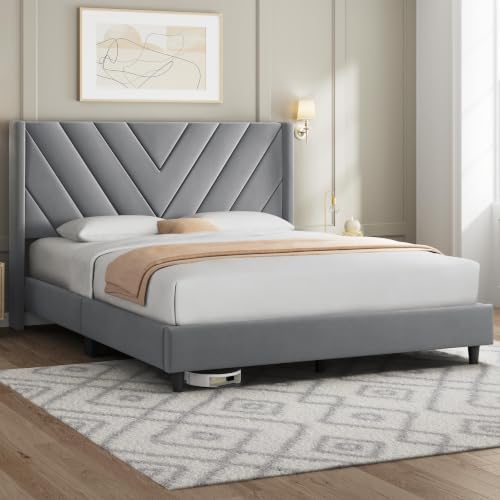 Yaheetech Queen Bed Frame with Chevron Channel-Tufted Headboard, Light Grey - Image 3
