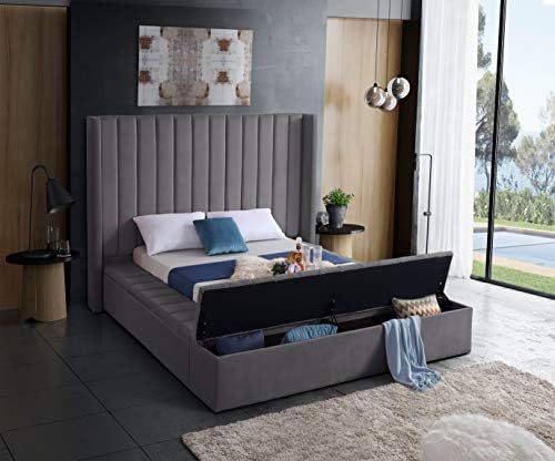 Meridian Furniture Kiki Collection Modern | Contemporary Velvet Upholsterd Bed - Image 5