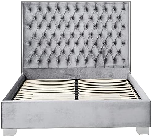 Meridian Furniture Lexi Collection Modern | Contemporary Velvet Upholstered Bed - Image 4