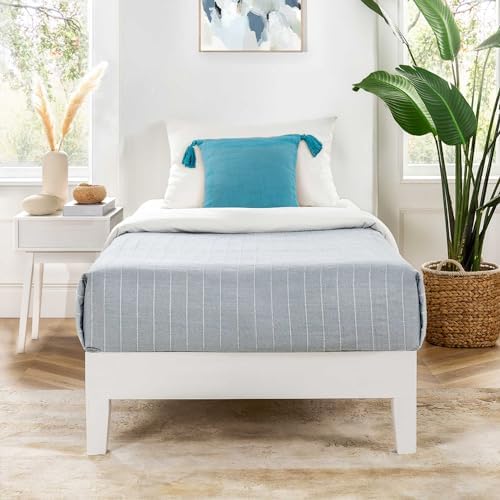 Mellow Naturalista Grand 12 Inch Solid Wood Platform Bed by MELLOW