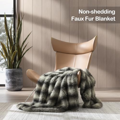 HORIMOTE HOME Luxury Faux Fur Throw Blanket, Non-Shedding 50"x60" Fur Blanket - Image 2