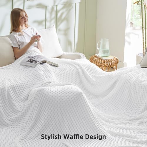 Bedsure Cooling Waffle Blanket for Hot Sleepers, Oversized King - Image 5