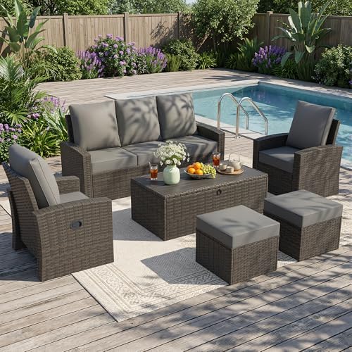 Outdoor Patio Furniture Set by QUYZE
