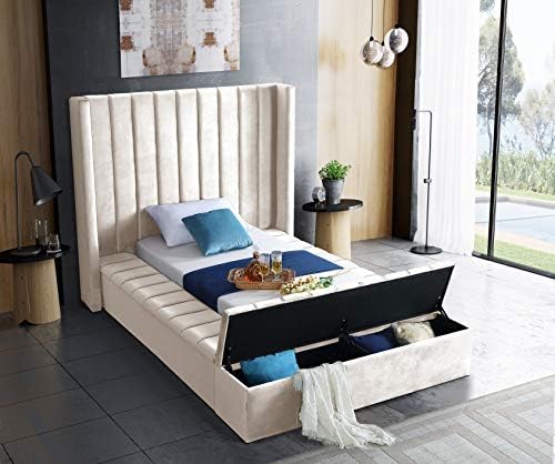 Meridian Furniture Kiki Collection Modern | Contemporary Velvet Upholsterd Bed - Image 5