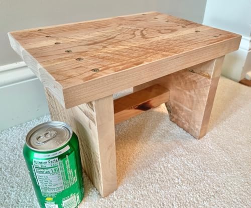 Classic Amish Reclaimed Wood Stool. Natural, Solid. Versatile Home Decor Piece. - Image 3