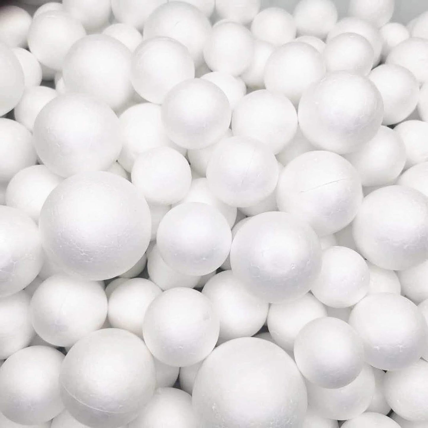 300 Pack Craft Foam Balls, 4 Sizes Including 1-2 Inches, Polystyrene Smooth Round Balls, Foam Balls for Arts and Crafts, DIY Craft for Home, Supplies School Craft Project and Holiday Party, White
