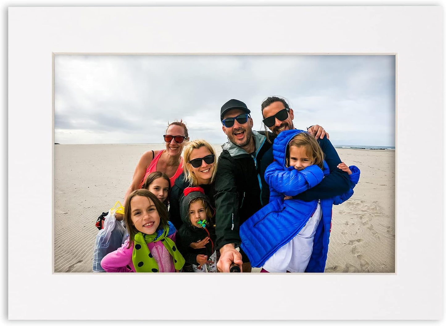 Pack of 25 Acid Free 8.5x11 Mats Bevel Cut for 7x9 Photos - White Precut Matboards for Pictures, Photos, Framing - 4-ply Thickness