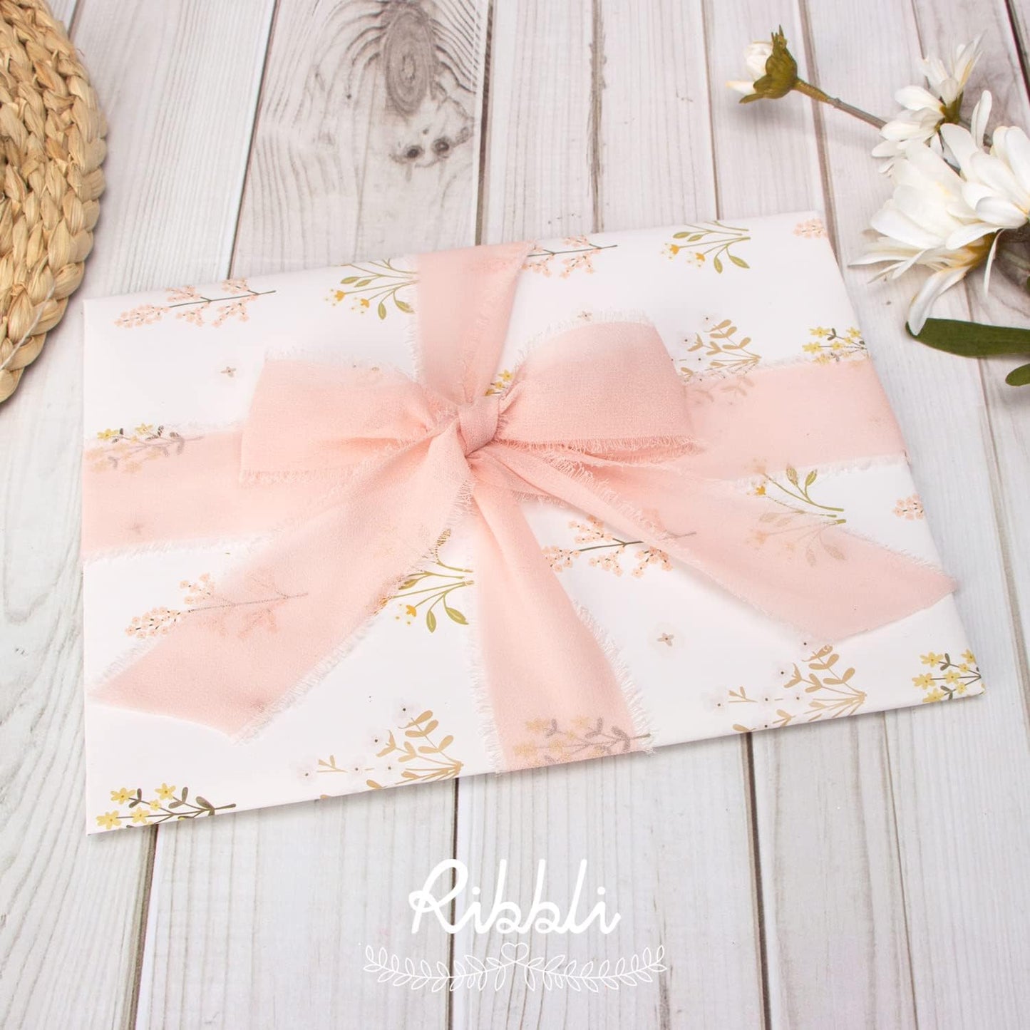 Ribbli Blush Pink Chiffon Ribbon 1-1/2 inch x 20 Yard Handmade Fringe Chiffon Silk Ribbon for Wedding Invitations, Bridal Bouquets Wrapping, Flower Arrangement Decoration