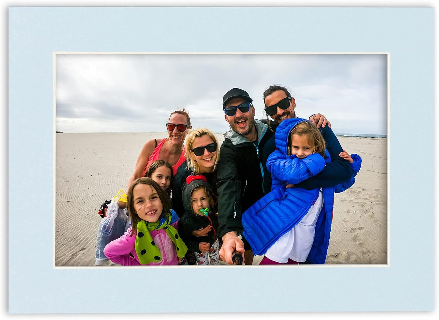 Pack of 25 Acid Free 8x10 Mats Bevel Cut for 5x8 Photos - Baby Blue Precut Matboards With Backing Boards and Clear Photo Mat Bags For Pictures, Photos, Framing - 4-ply Thickness