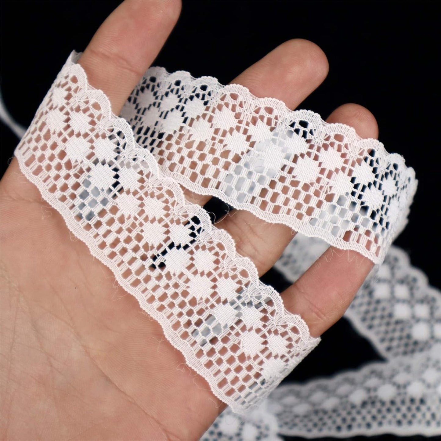 White Lace Ribbon Sewing Eyelet Lace Trim for Crafts Bridal Wedding Decorations, Bouquet and Gift Packaging (1.26Inch, 22 Yards)