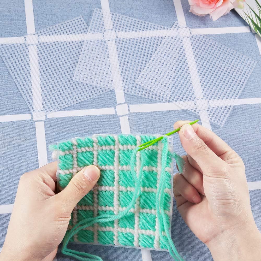 Pllieay 33-Piece Mesh Canvas Kit: 15 Clear Canvas, 12 Colors, Acrylic Yarn & Embroidery Tools for Plastic Craft