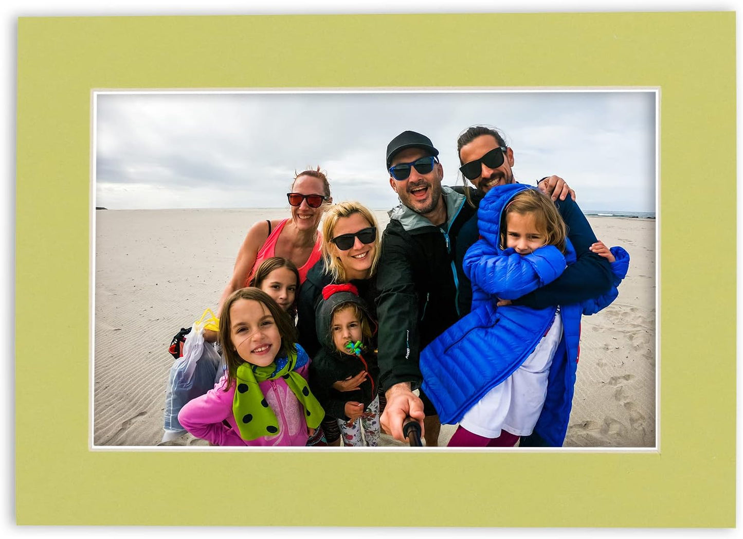 Pack of 25 Acid Free 8x10 Mats Bevel Cut for 5x8 Photos - Pistachio Green Precut Matboards With Backing Boards and Clear Photo Mat Bags For Pictures, Photos, Framing - 4-ply Thickness