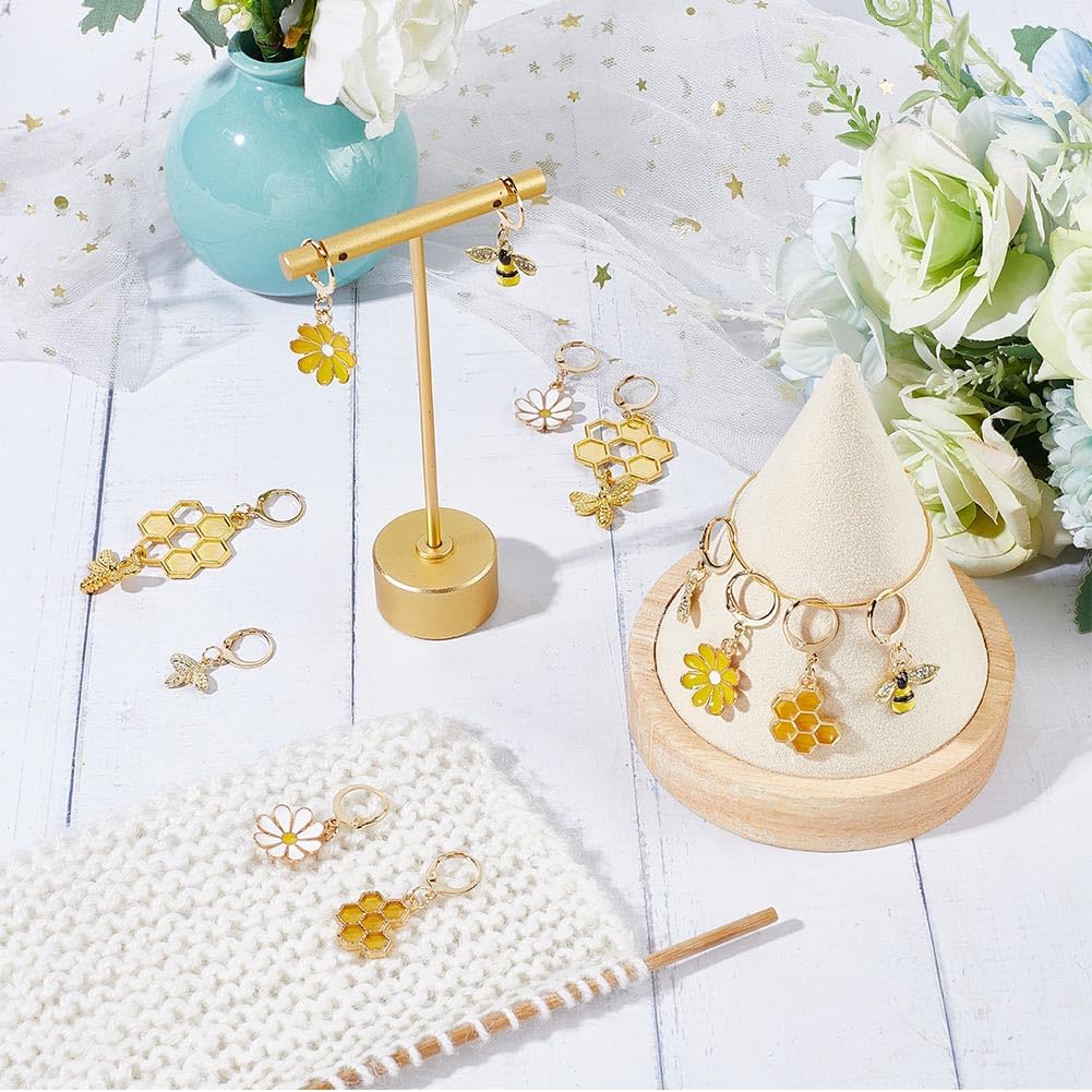 SUNNYCLUE 1 Box 12Pcs Bee Charms Knitting Stitch Markers Cute Removable Clip on Bracelets Charm Daisy Flowers Charms Lobster Claw Clasps Crochet Stitch Markers for DIY Knitting and Crocheting Sewing