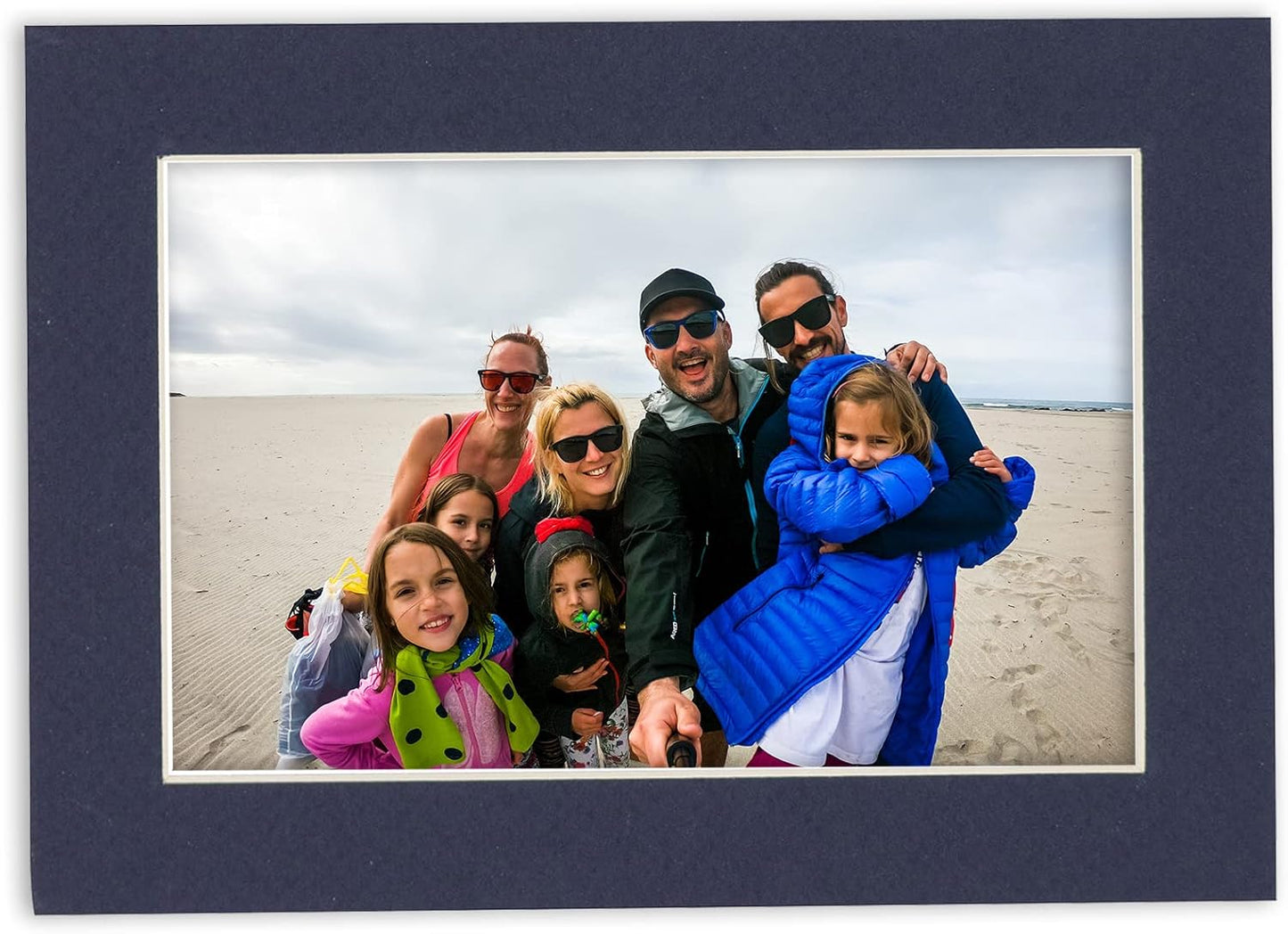 Pack of 25 Acid Free 8.5x11 Mats Bevel Cut for 7x9 Photos - Navy Precut Matboards With Backing Boards and Clear Photo Mat Bags For Pictures, Photos, Framing - 4-ply Thickness