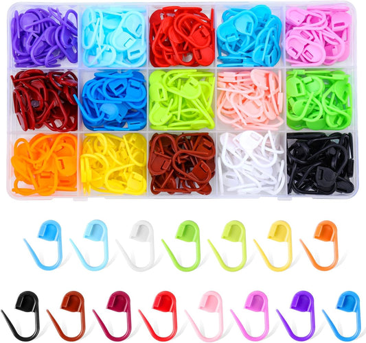 LUNARM 300 Pcs Stitch Markers, 15 Colors Crochet Stitch Needle Clip Knitting Plastic Locking Needle Clip Counter with Clear Storage Case for DIY Handicraft Place Buckle Marker