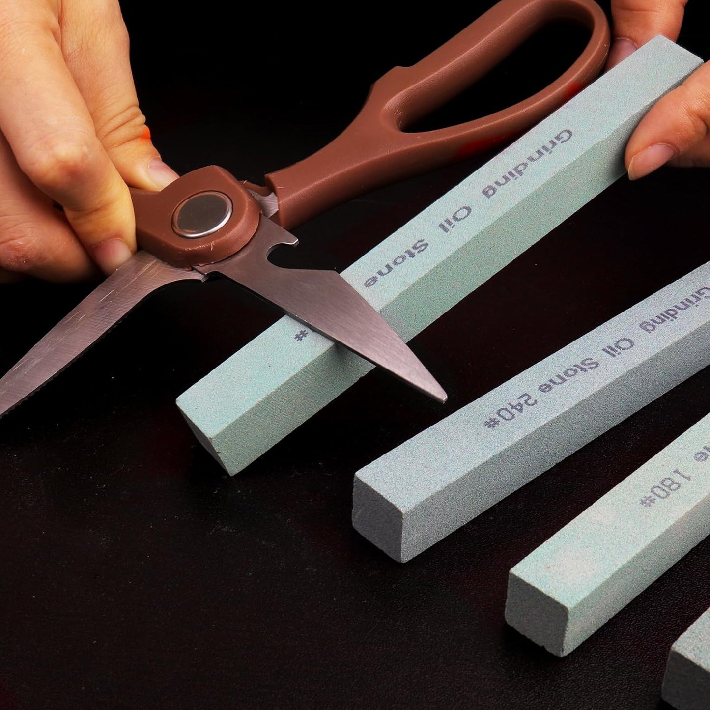 4Pcs Square Sharpening Stone Set -Grits 150#, 180#, 240#, 320# Green Silicon Carbide Honing Whetstone Kit for Moldels, Metal & Knife Cutting Tools (150 * 16 * 16mm)