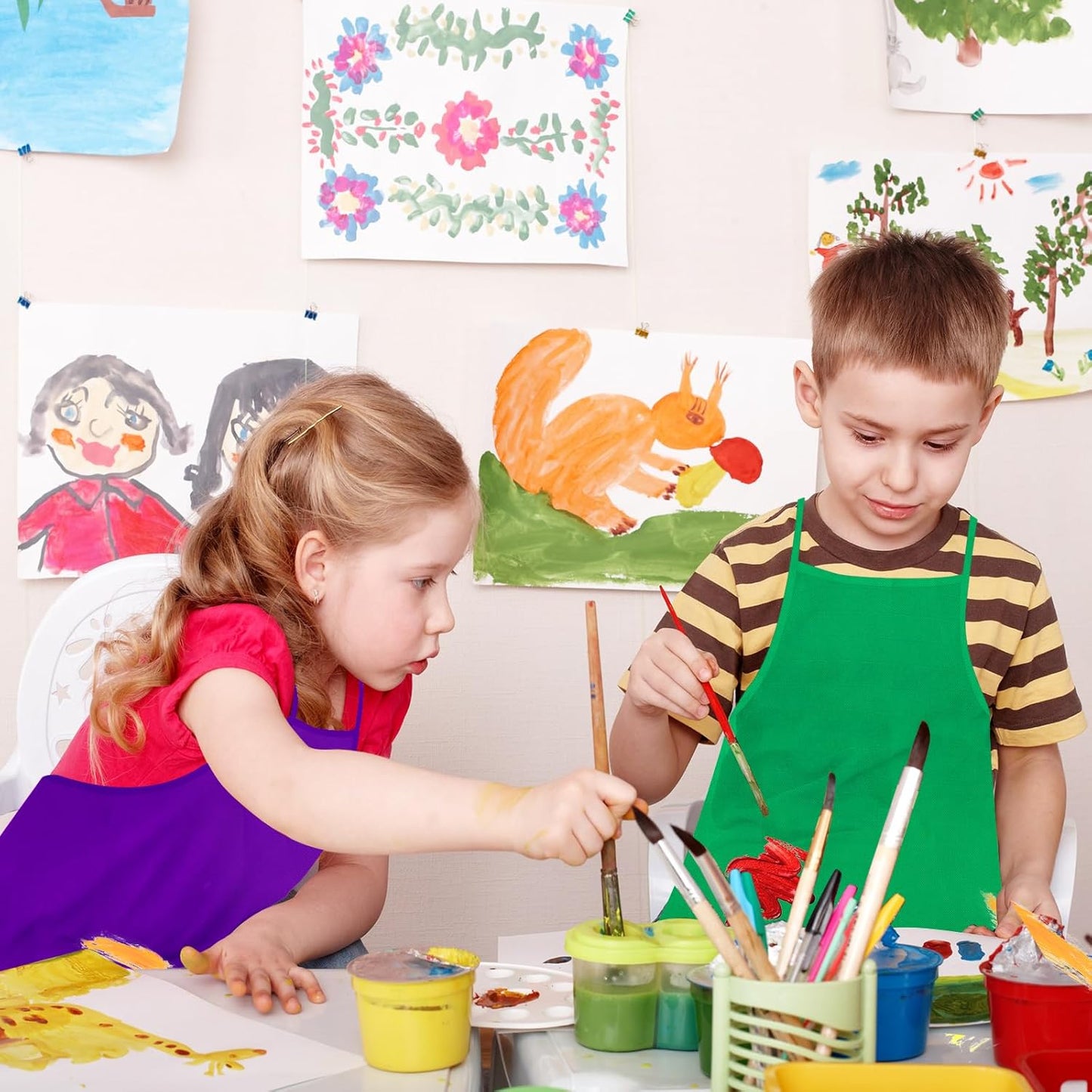 PLULON 30 Pcs Kids Apron Painting Aprons, Kids Aprons for Painting Rose Red Aprons Art Apron Smocks Bulk for Art Activity Craft Home Kitchen Classroom Party Supplies