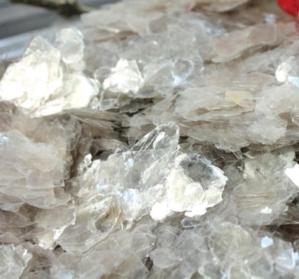 Meyer Imports Natural Mica Flakes - Clear - Pearl - 1 oz - #311-4330