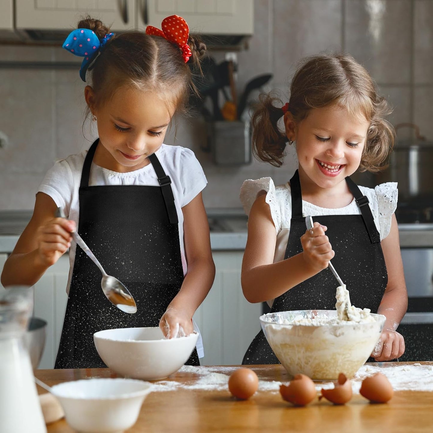 PLULON 12 Pcs Kids Apron Adjustable Kids Chef Apron Set with 2 Pocket for Painting Cooking Baking Grilling Crafting (Black)