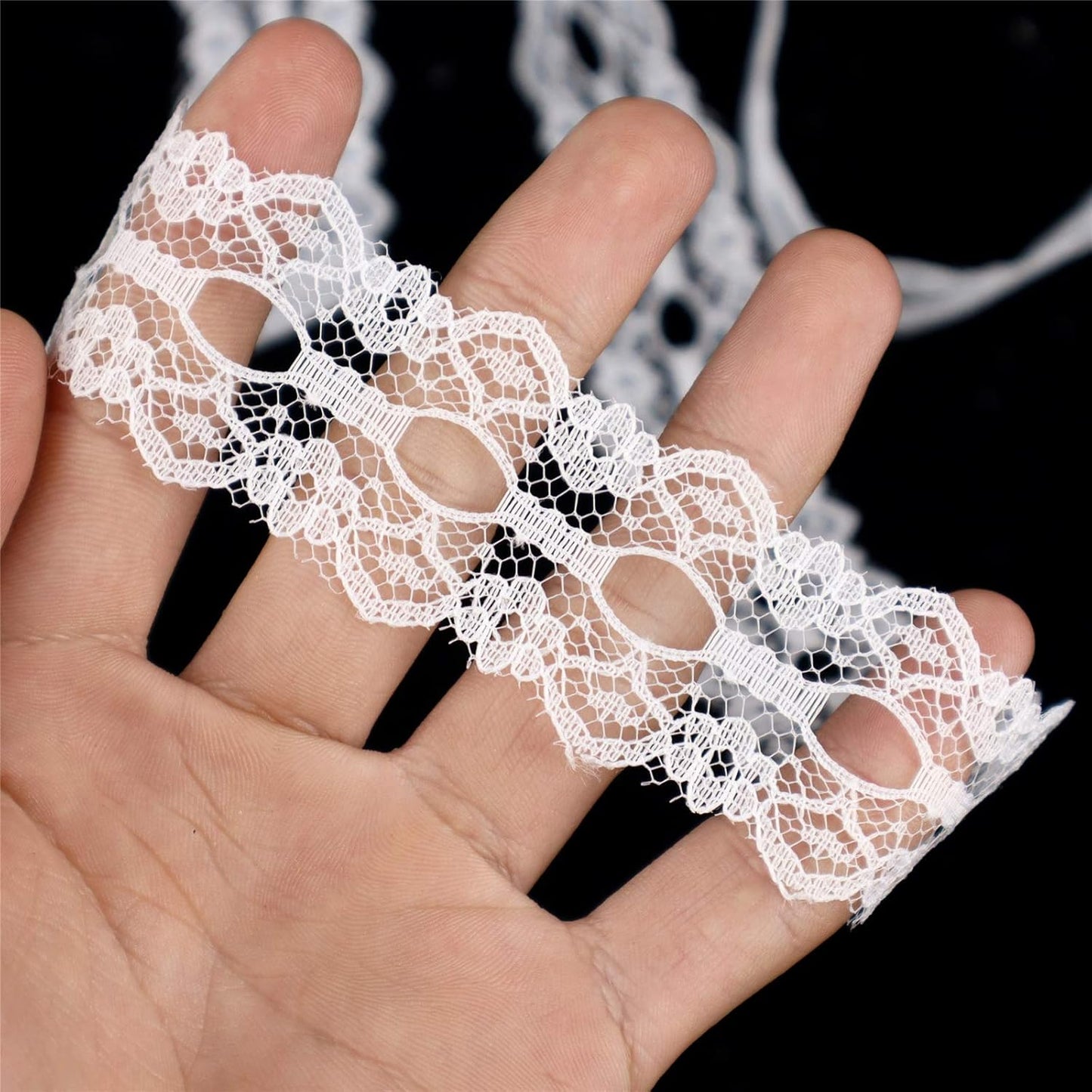 Lace Trim Ribbon White Sewing Lace Ribbon for Crafts Bridal Wedding Decorations, Bouquet and Gift Packaging (1.2Inch, 22 Yards)