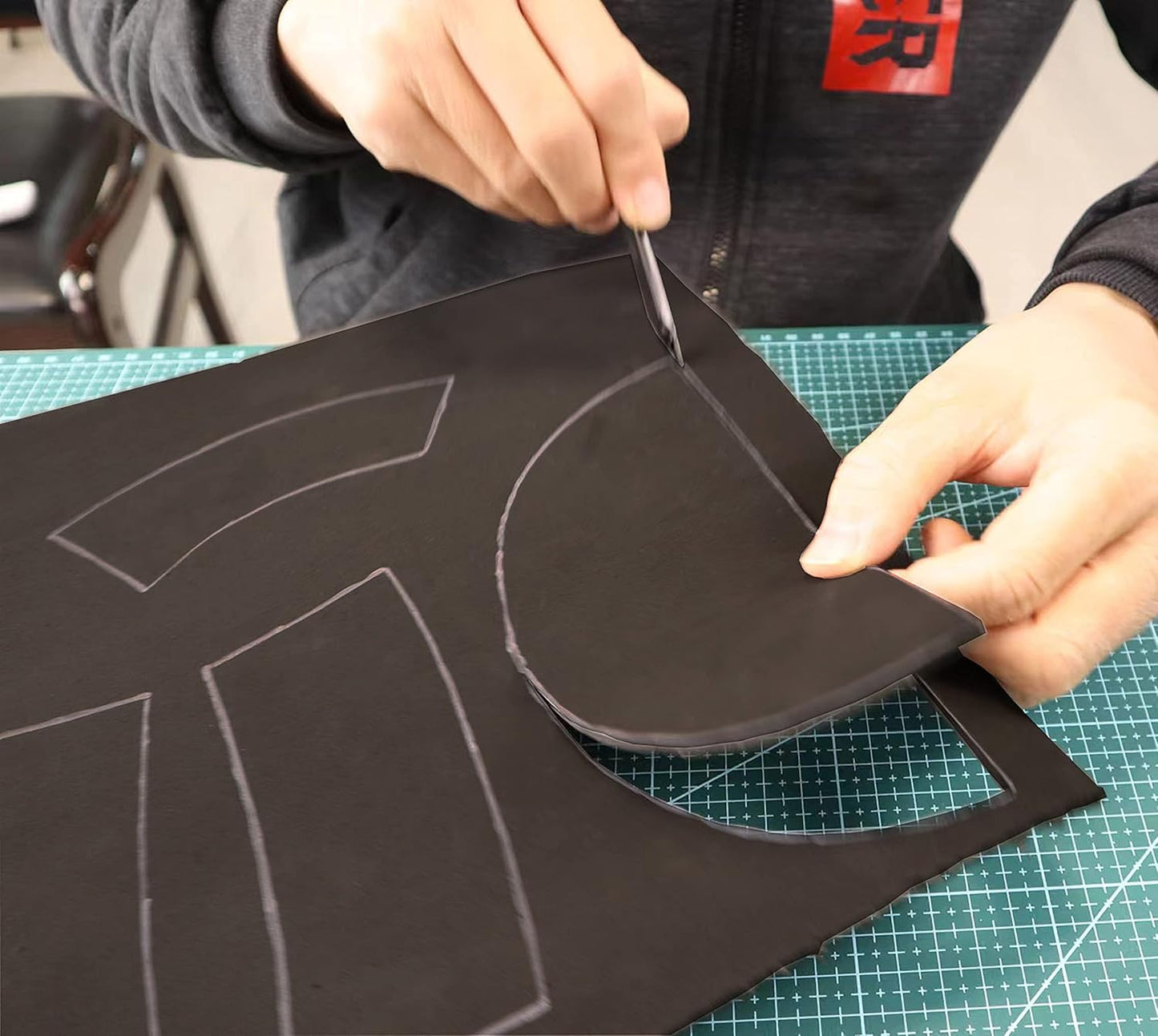 EVA Foam 2mm-10mm 13.7"×39" Craft Foam Sheet 74 kg/m³ Cosplay Foam for Craft Model Cosplay 6mm