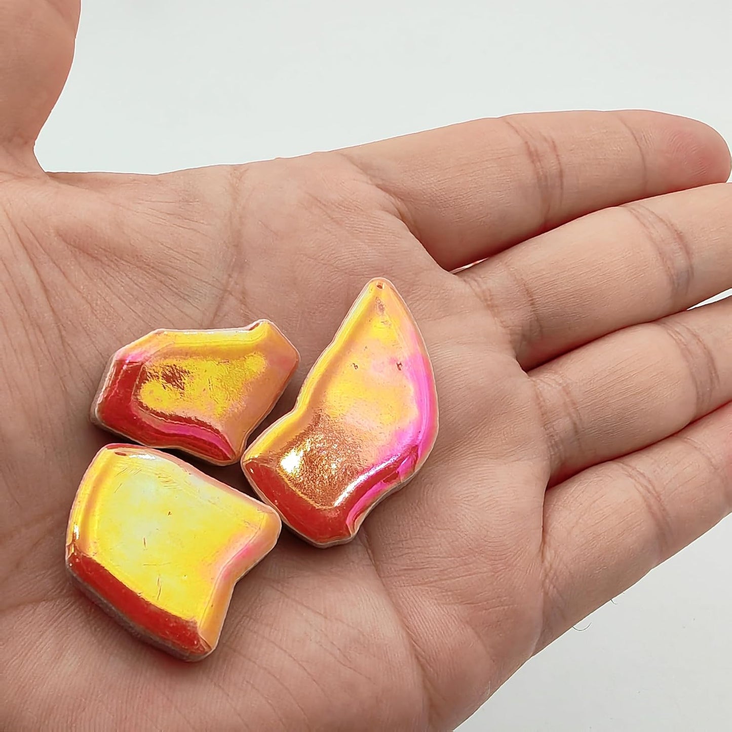 0.78"-1.57" Irregular Ceramics Mosaic Tiles,1.1LB Mosaic Pieces Stones for Home Decoration DIY Craft Plates Flowerpots Vases Cups Mosaic Making Supplies (Iridescent Tangerine)