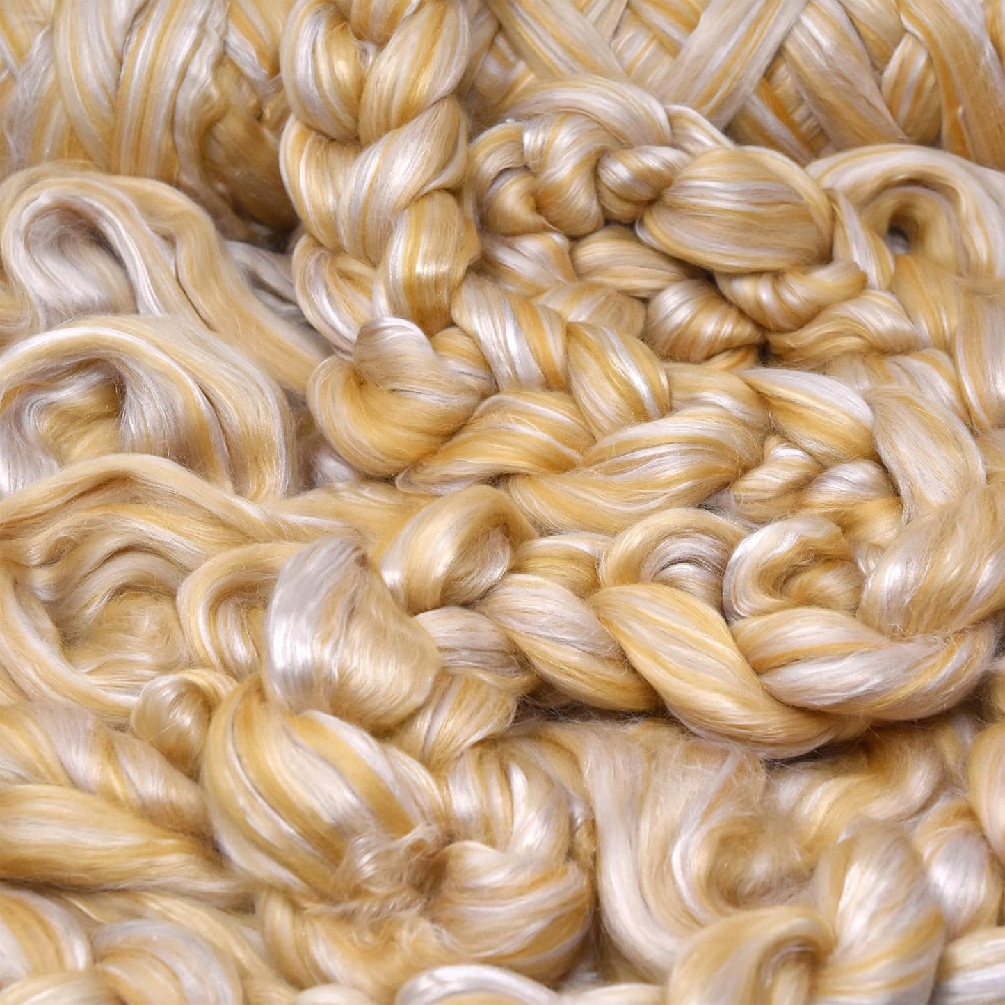 Merino Silk Luxe Tonal Designer Blend. Superfine Merino, Mulberry Silk, Tussah Silk. Top Roving for Spinning or Felting. Champagne Bliss 1oz
