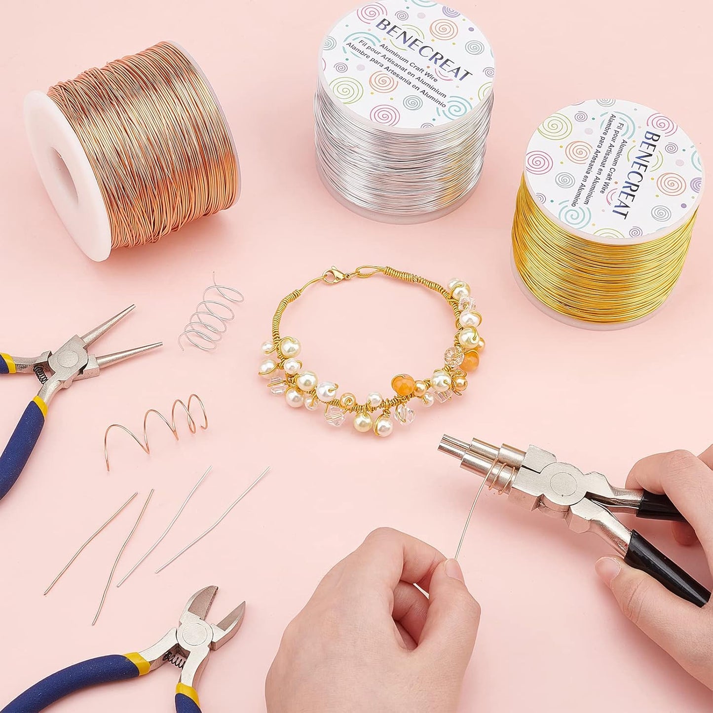 BENECREAT 20 Gauge 770FT Aluminum Wire Anodized Jewelry Craft Making Beading Floral Colored Aluminum Craft Wire - Green